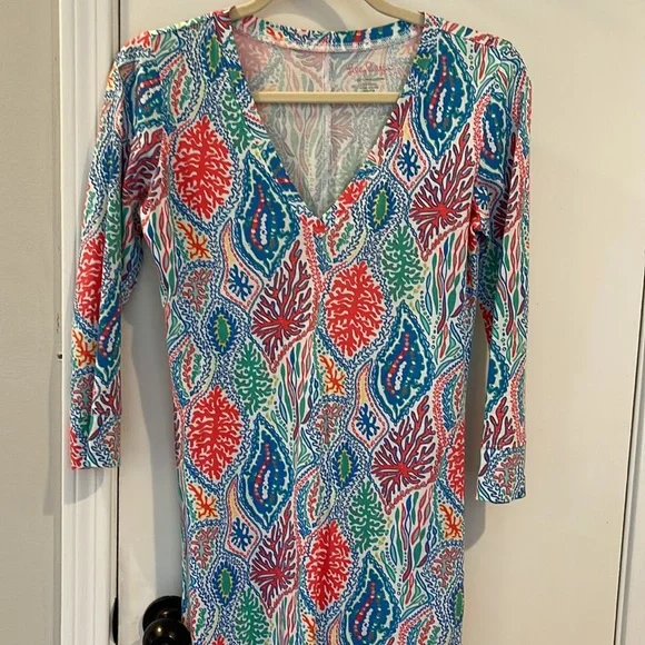 Lilly Pulitzer Christie Dress in Let Minnow Print - Picture 4 of 10